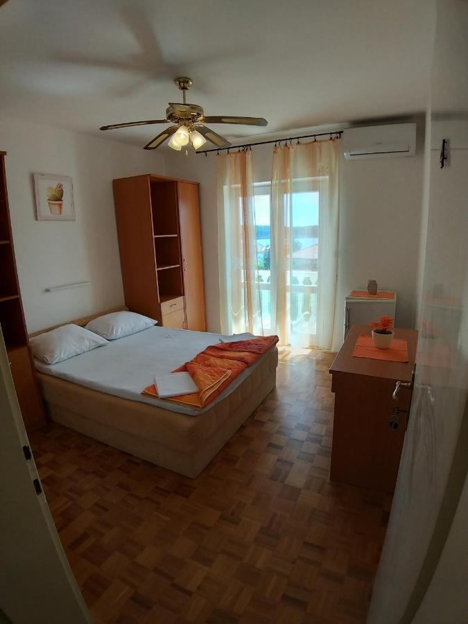 Balen Guest House Rab Town Kültér fotó