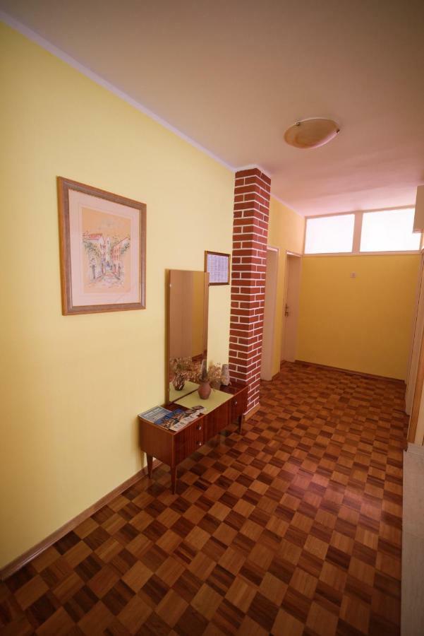 Balen Guest House Rab Town Kültér fotó